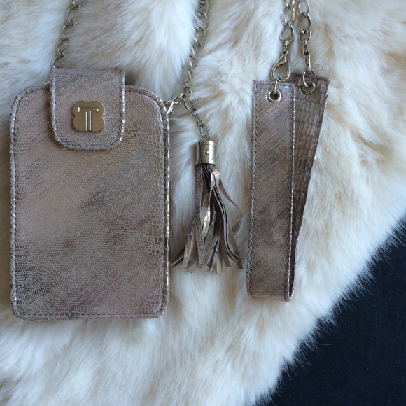 Thale Blanc La Pochette Phone Case - Picture 6 of 8
